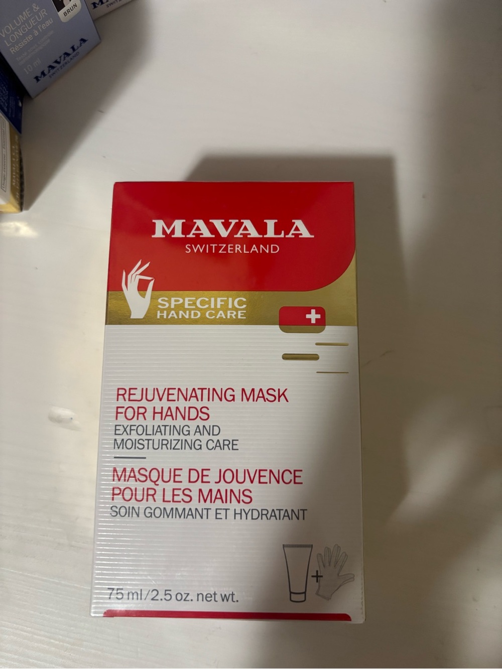 Rejuvenating Mask for Hands – Red/White - Picture 1 of 2